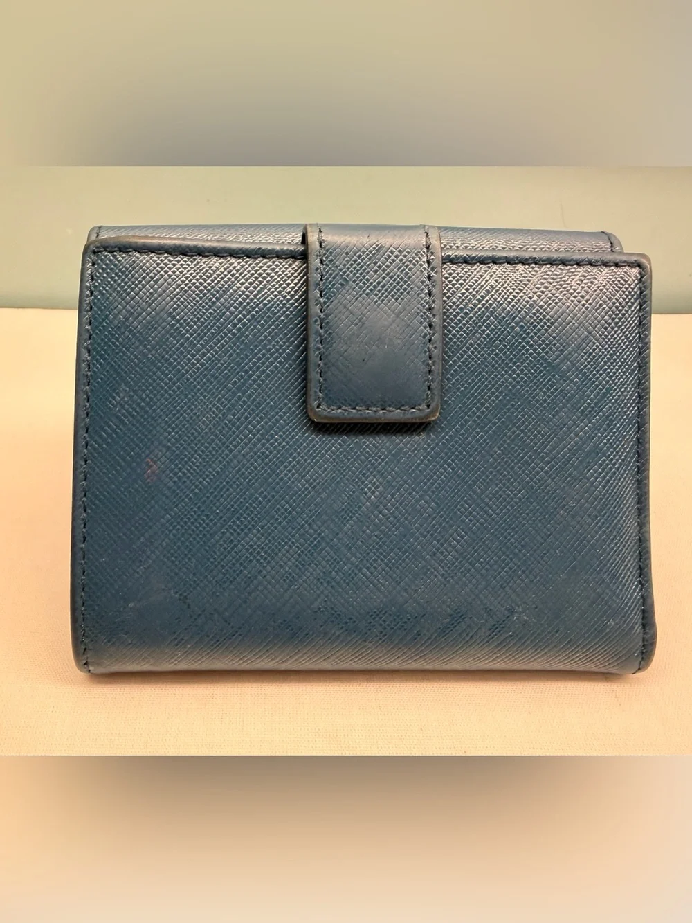 Salvatore Ferragamo Teal Leather Bow Wallet with Gold Hardware